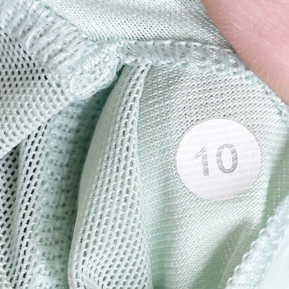 Lululemon Work It Out Tank Top Mint Striped Sz 10 - Picture 5 of 8